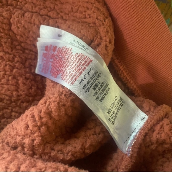 Really Cute Disneyland Resort Rose Gold Sherpa Spirit Jersey hoodie size XXL - Picture 11 of 11